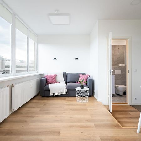 Hilltop Apartments - Studio Rooms In City Centre Tallin Zewnętrze zdjęcie