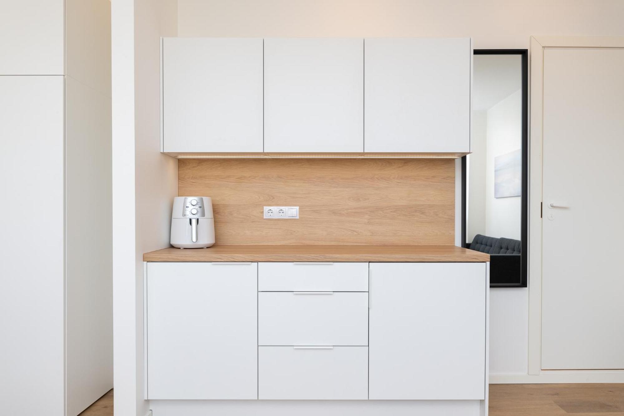 Hilltop Apartments - Studio Rooms In City Centre Tallin Zewnętrze zdjęcie